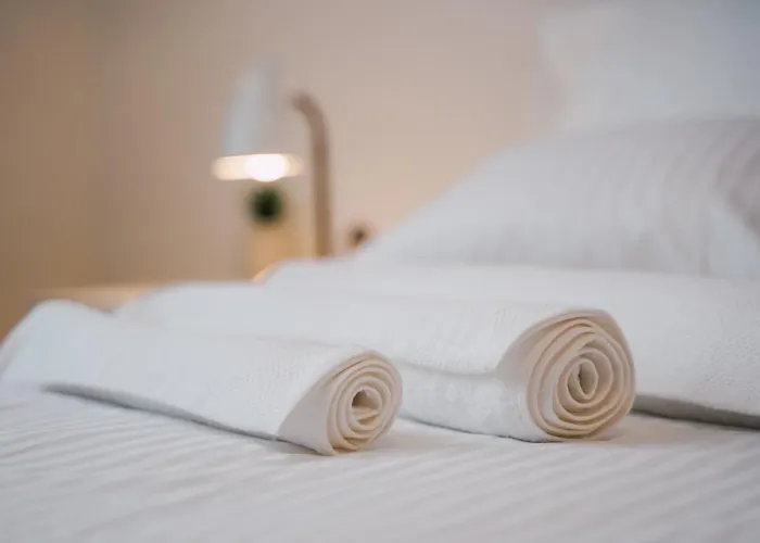 Appartement Leo Near Bridge *